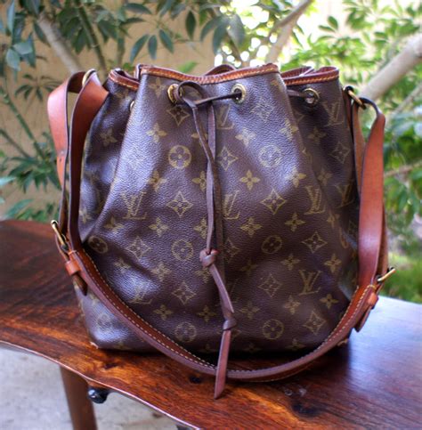 vintage louis vuitton drawstring bucket bag|louis vuitton drawstring bag small.